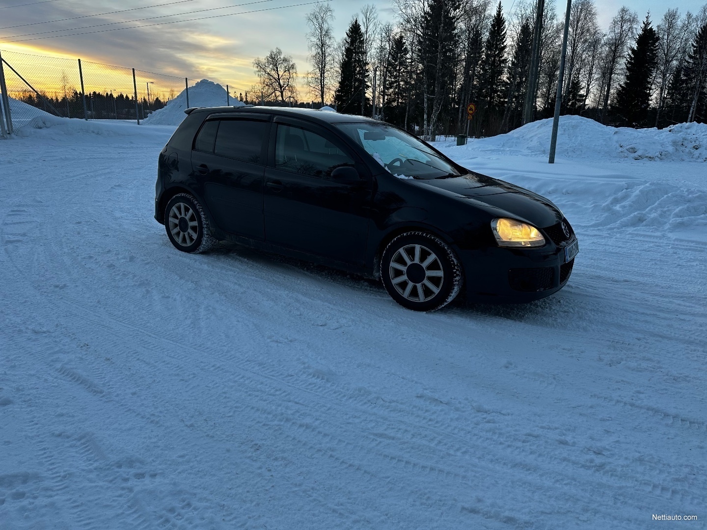 Volkswagen Golf 5-door 2.0 TDI 4Motion Manual, 140hp, 2005 Viistoperä ...