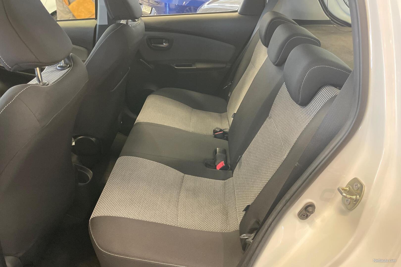 Toyota yaris 2015 outlet isofix