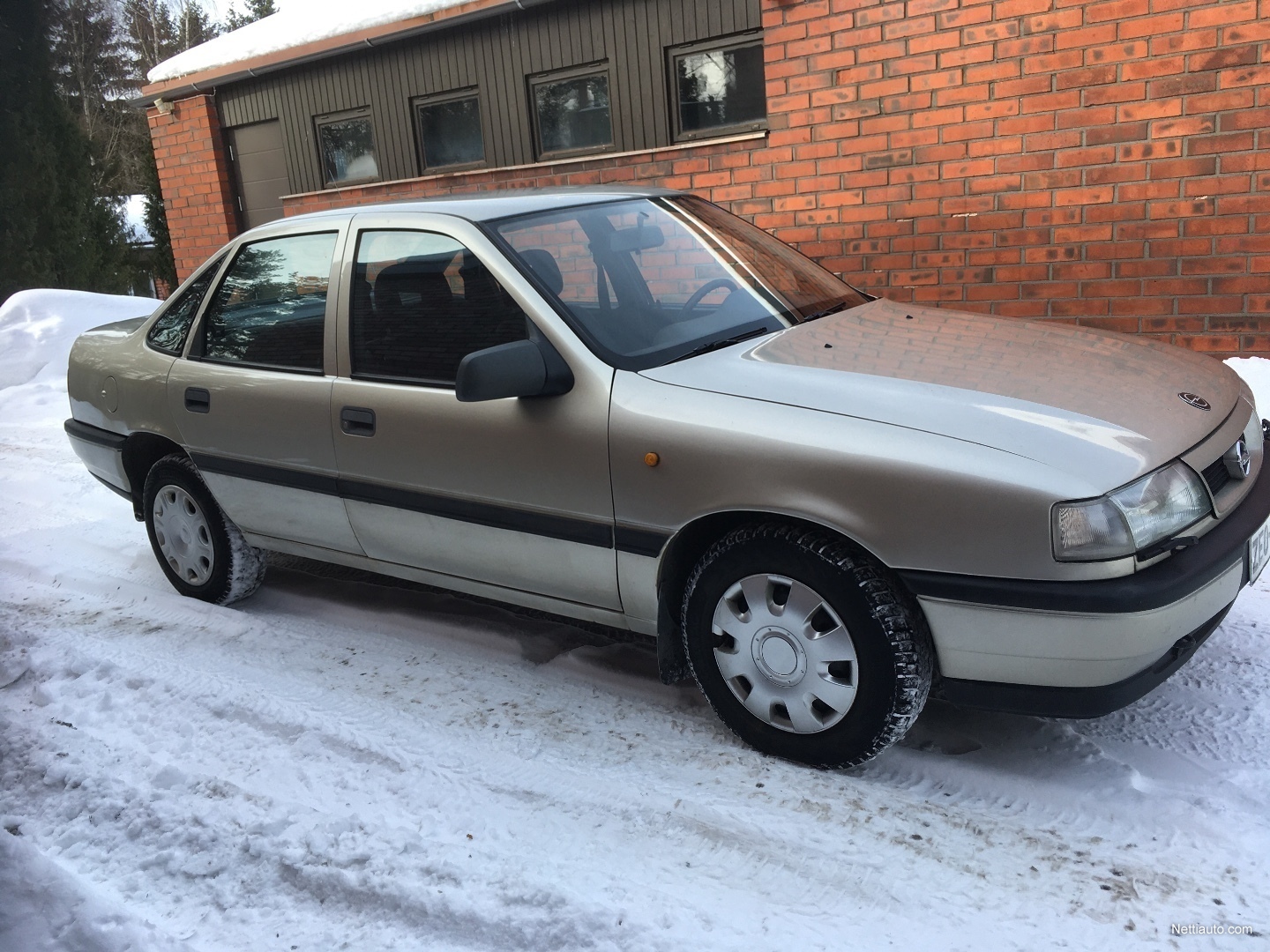 Opel Vectra Museorekisteröity A-Vectra Sedan 1989 - Used vehicle - Nettiauto