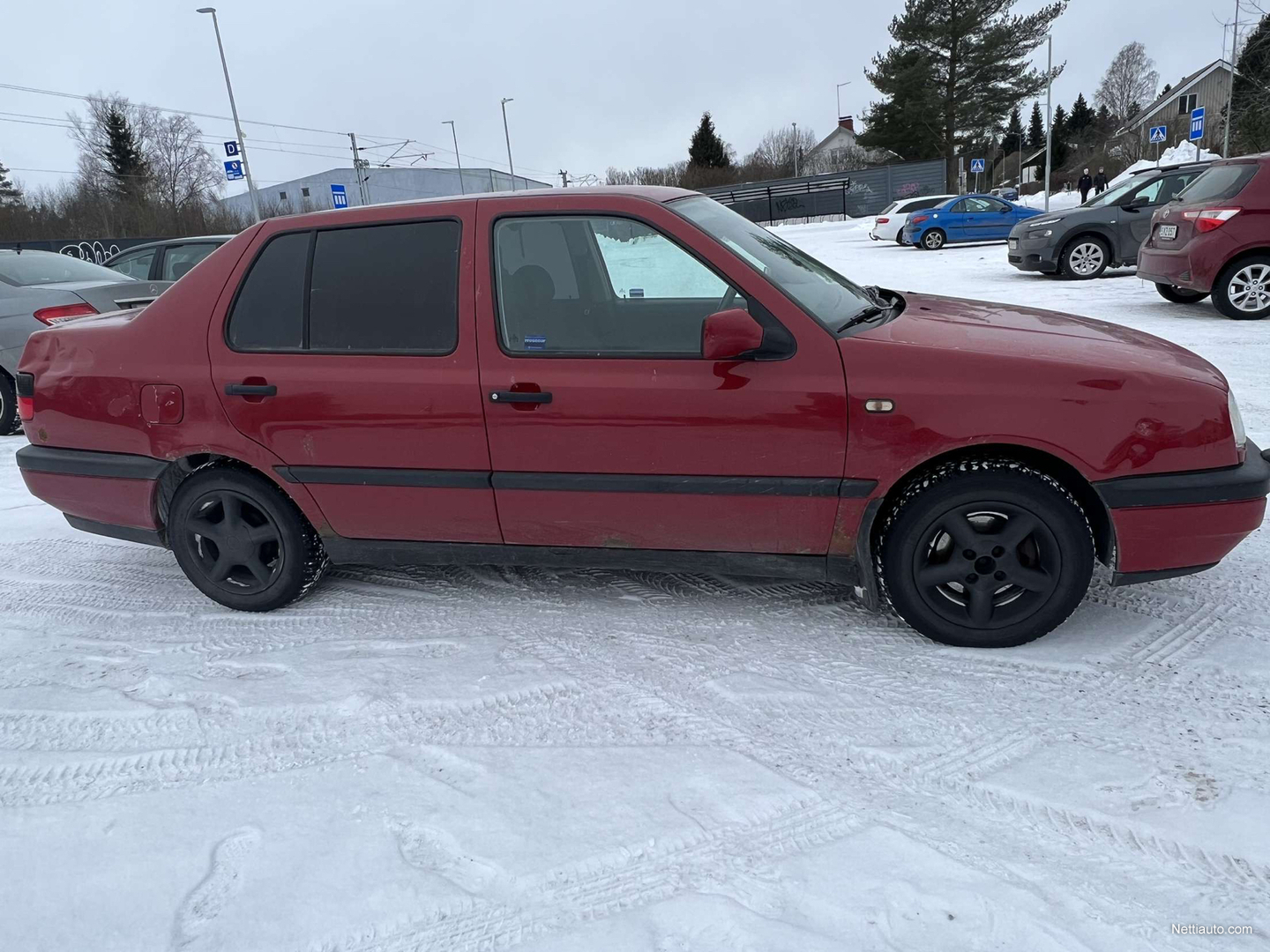 Volkswagen Vento 1.8i CL 4d 66kw Porrasperä 1997 - Vaihtoauto - Nettiauto