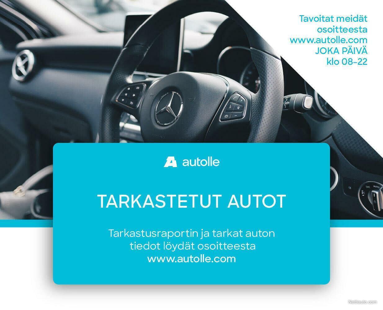 Tesla Model Y Long Range AWD Musta 2x Geminit renkaat Giga Berlin 
