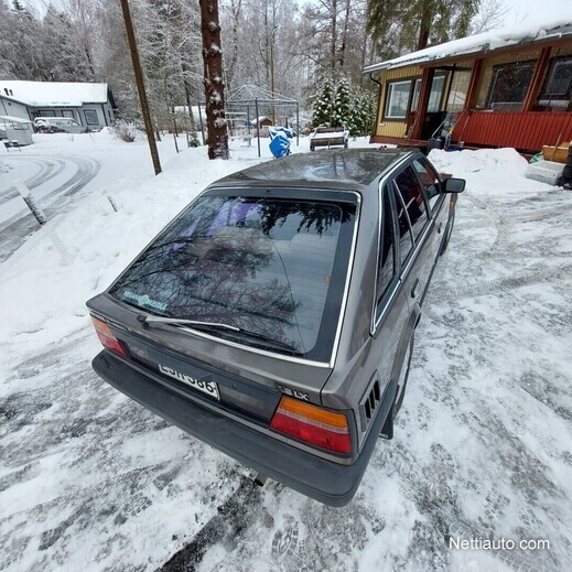 Nissan Bluebird 1.6 HB LX 5d Viistoperä 1988 - Vaihtoauto - Nettiauto