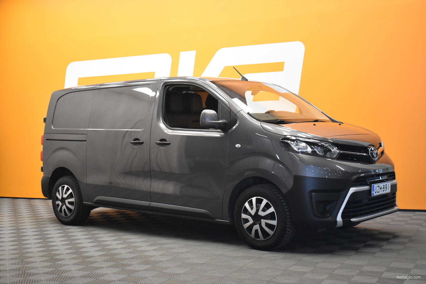 Toyota Proace L1H1 2,0 D 120 ** Webasto / Vetokoukku / Vakkari ...