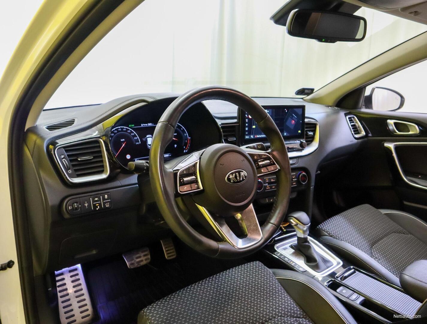 Kia Xceed 1,5 T-GDI 160hv DCT Business Premium Facelift / Adapt.Vakkari /  P-kamera / JBL Audio / Navigointi / BLIS / Kaistavahti Hatchback 2021 -  Used vehicle - Nettiauto