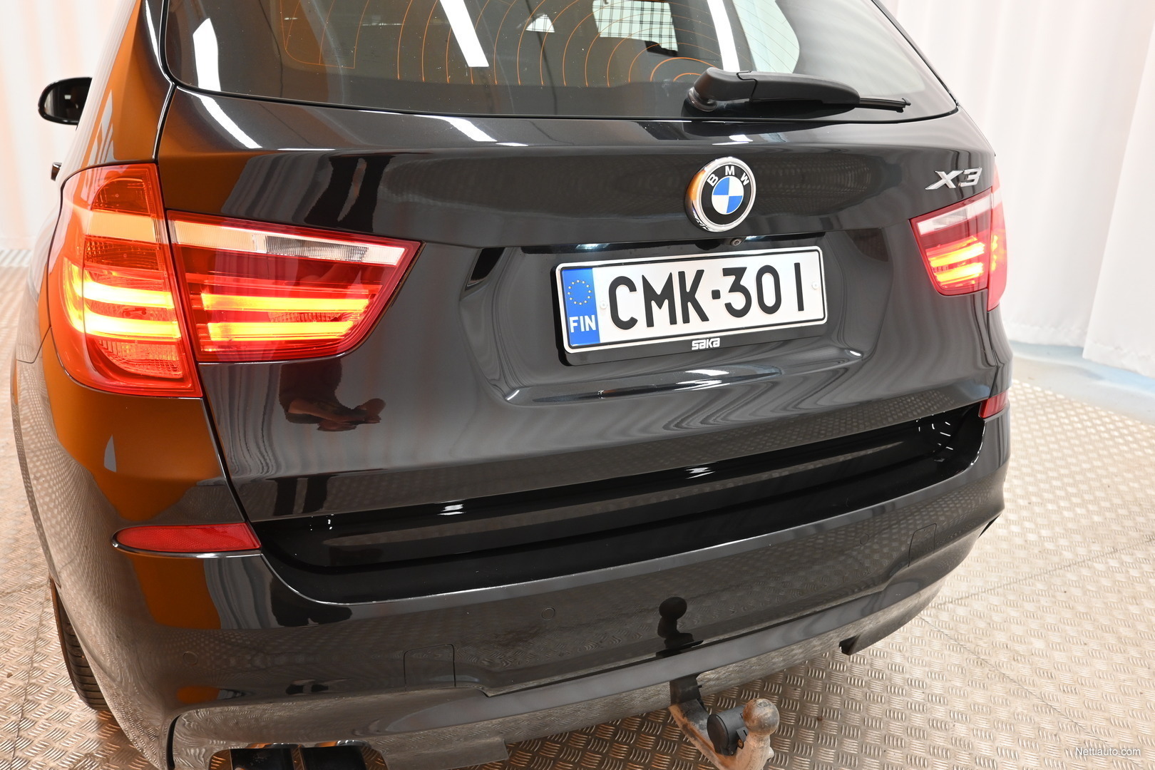 BMW X3 F25 LCI xDrive30d A Business M Sport ** Huippuvarusteilla