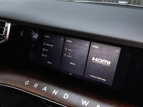 Jeep Grand Wagoneer