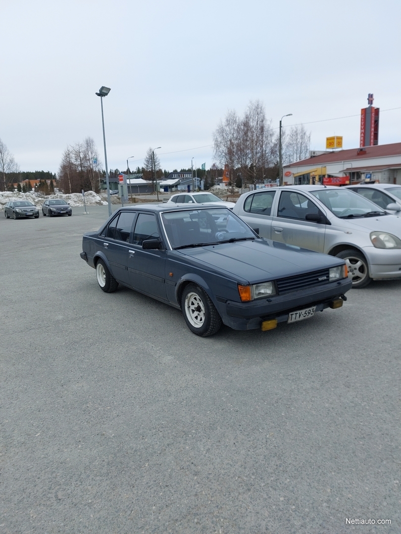 Toyota Carina 1.6 DX 4d Porrasperä 1983 - Vaihtoauto - Nettiauto
