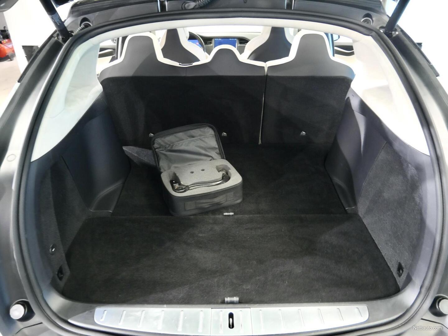 Tesla Model X KORKO: 2,99%! 100D Dual Motor 5hlö *EAP, Koukku* All-terrain  SUV 2018 - Used vehicle - Nettiauto