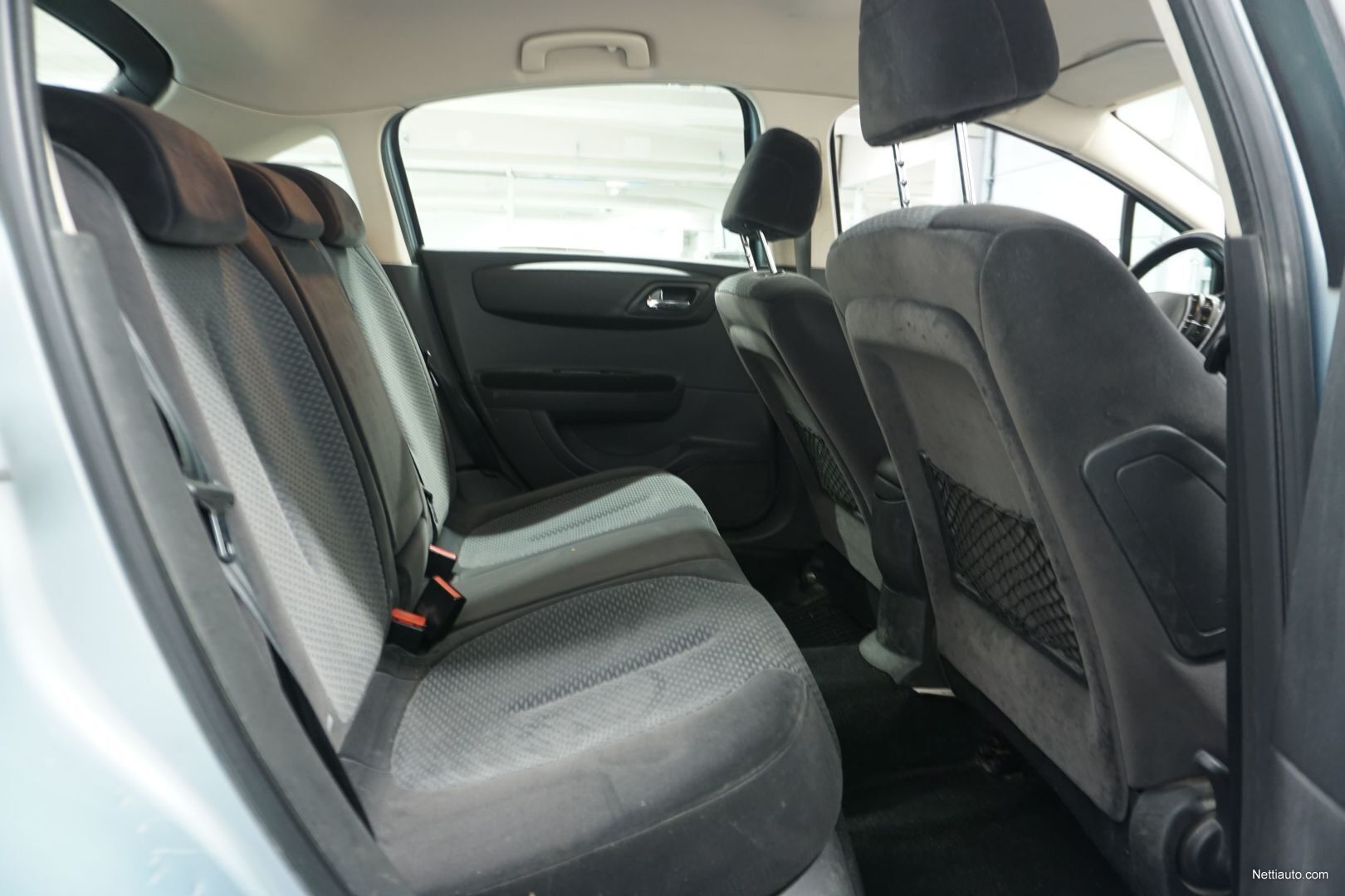 Citroen hotsell cactus isofix