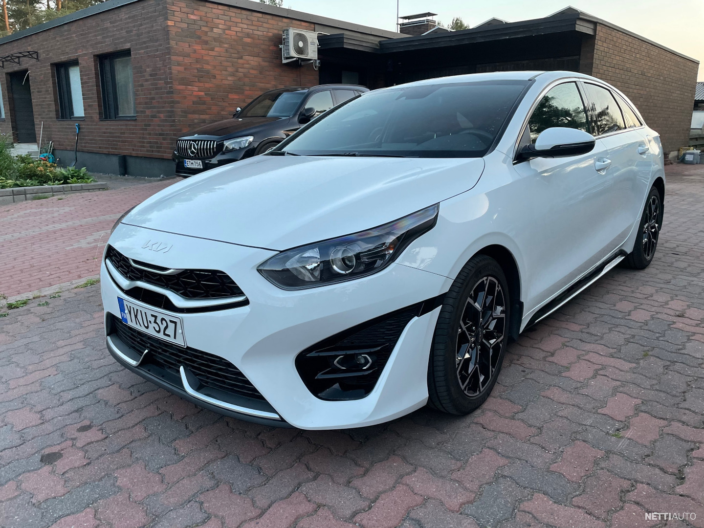 Kia ProCeed 1,5 T-GDI 160hv DCT GT-Line Station Wagon 2022 - Used