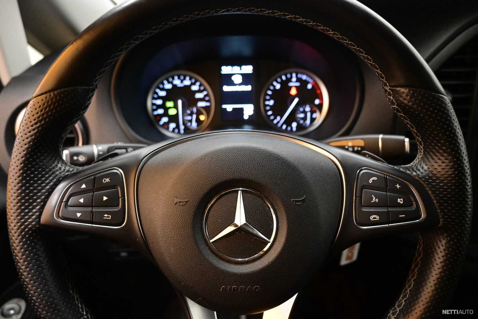 Mercedes-Benz Vito 116CDI 4x4 3,05/32K keskipitkä A2 A / K.webasto / LED-ILS  / Peruutuskamera / Carplay / Koukku / ym.ym. 2020 - Used vehicle - Nettiauto