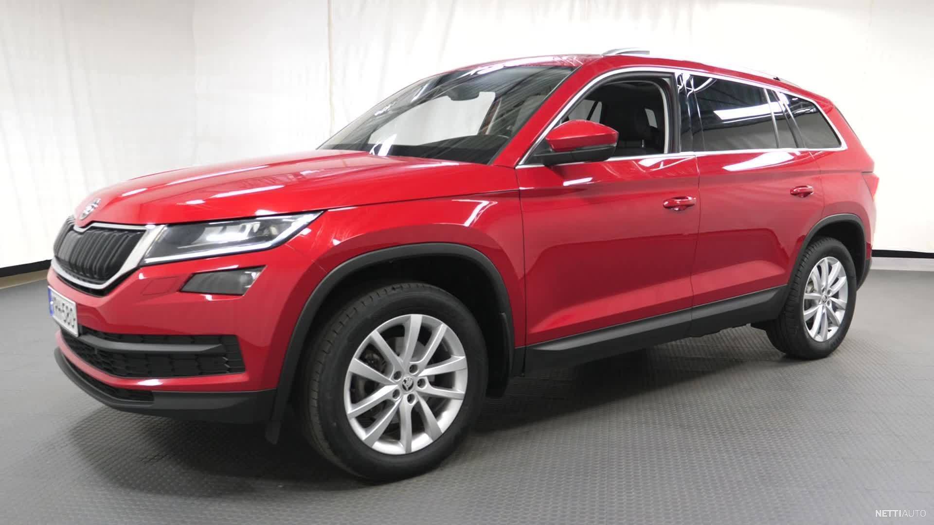 skoda-kodiaq-2-0-tdi-150-4x4-dsg-autom-ambition-maastoauto-suv-2020
