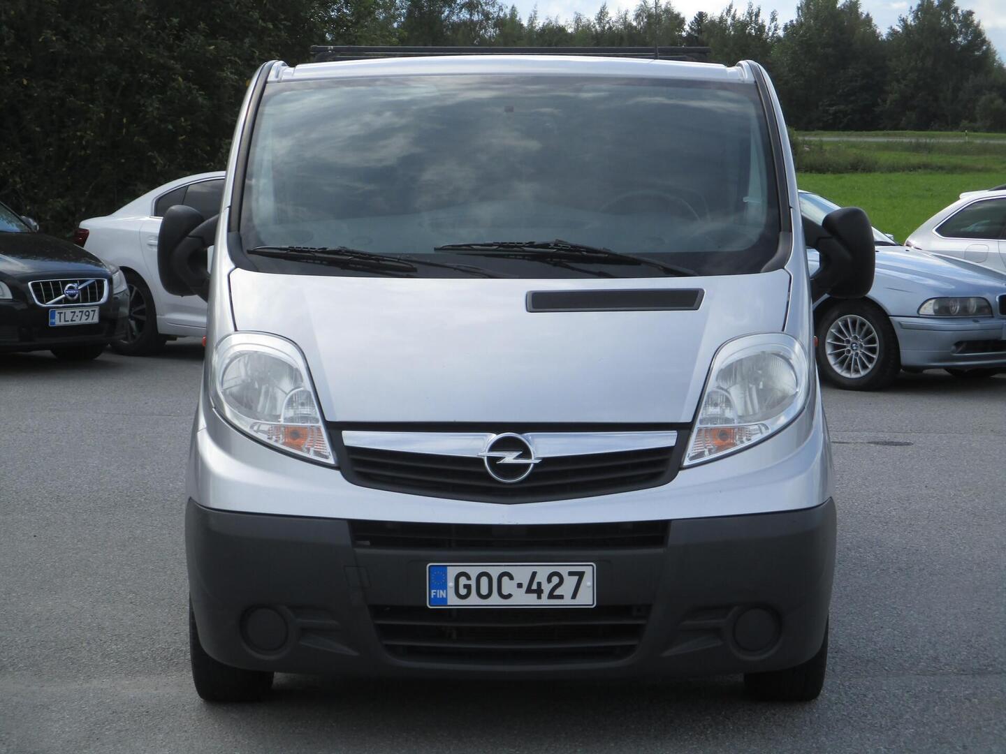 Opel Vivaro 2.0 CDTi 115hv L1H1 Van AC 2011, photo 3/10