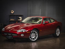 Jaguar XKR