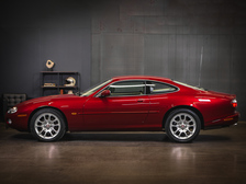 Jaguar XKR