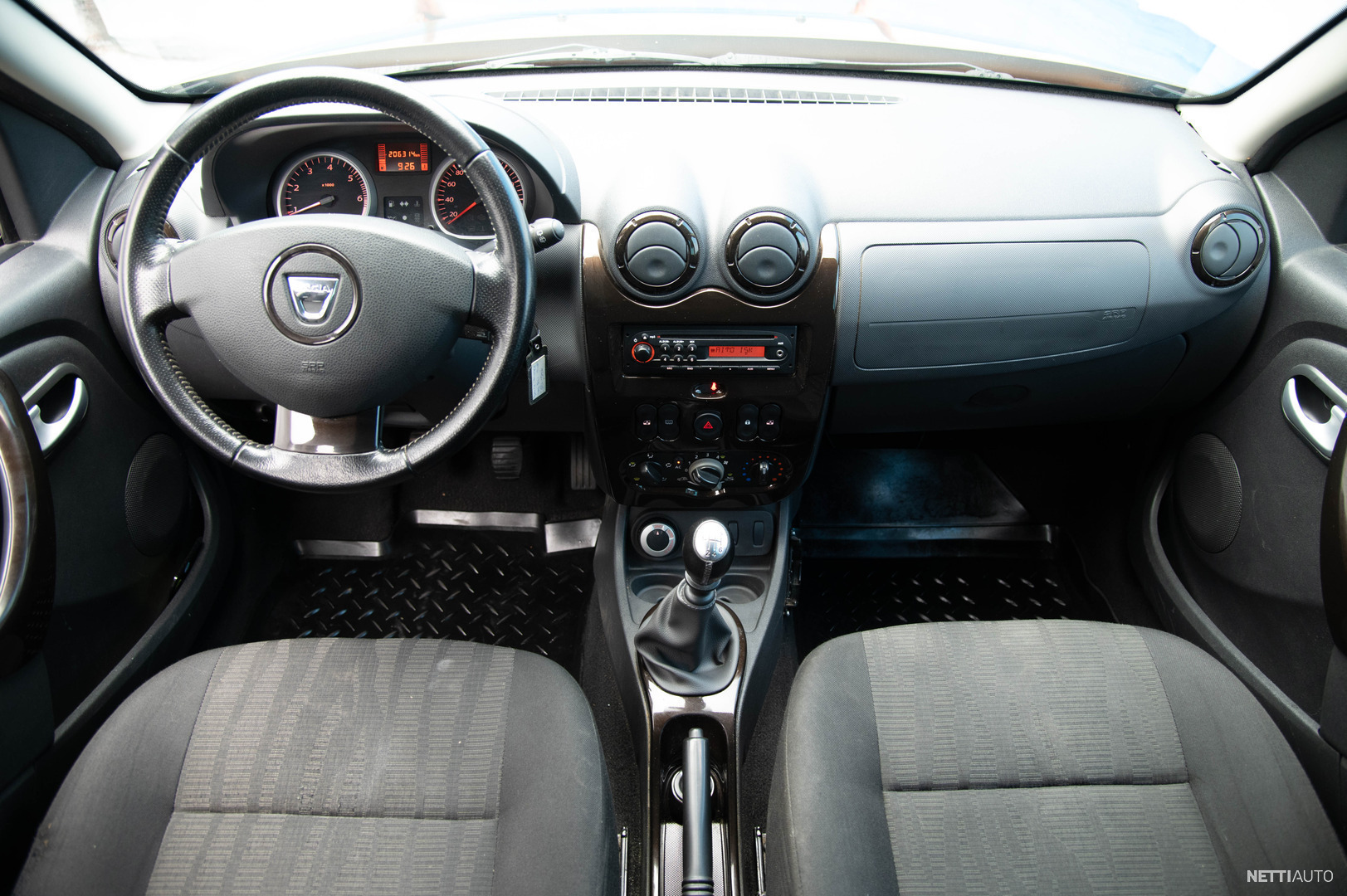 2016 Dacia Duster Interior 2