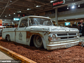 Dodge D150