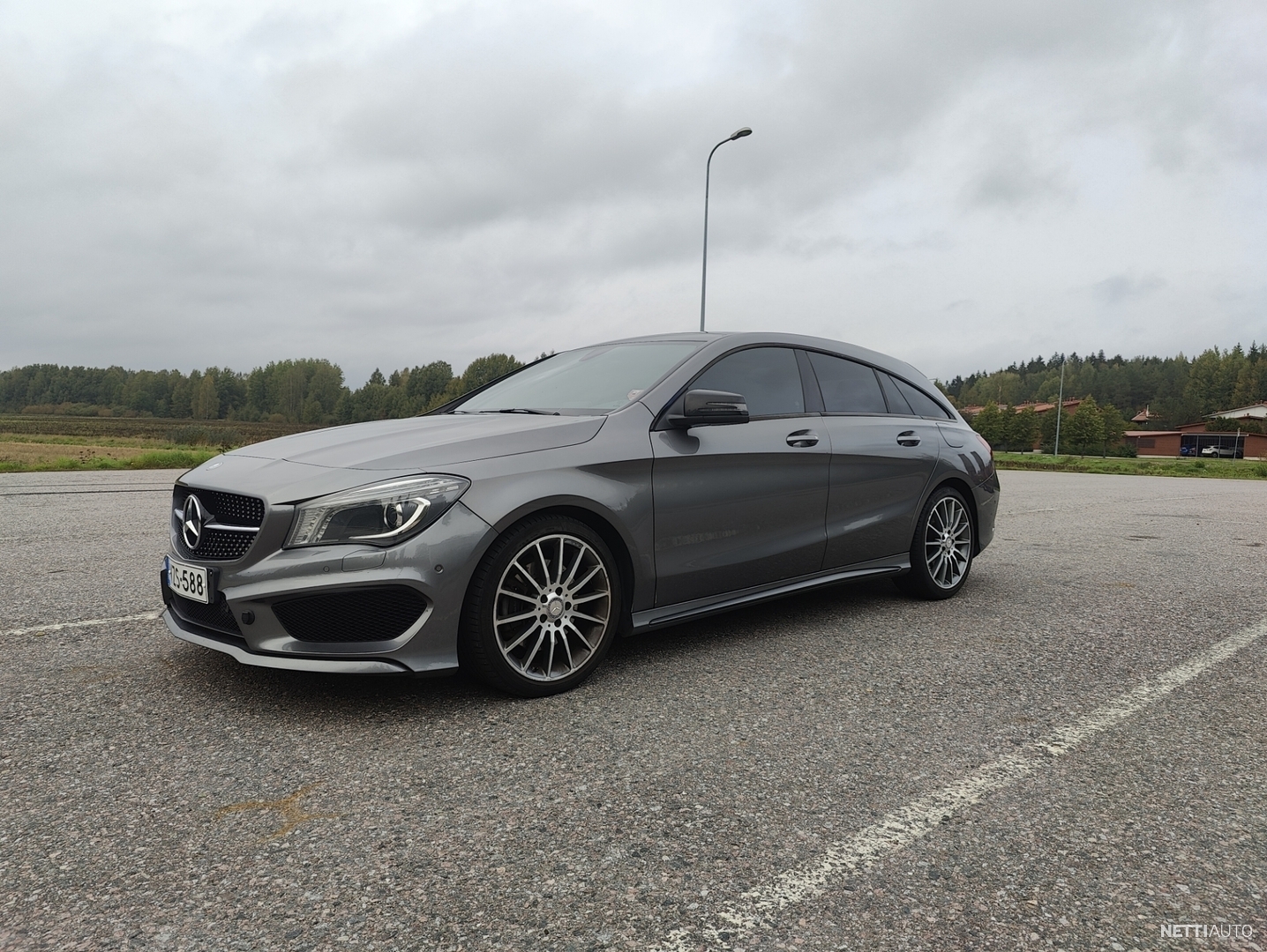 MercedesBenz CLA 220 CDI A Shooting Brake Farmari 2015 Vaihtoauto