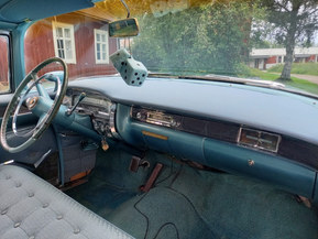 Cadillac De Ville