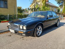Jaguar XJ6