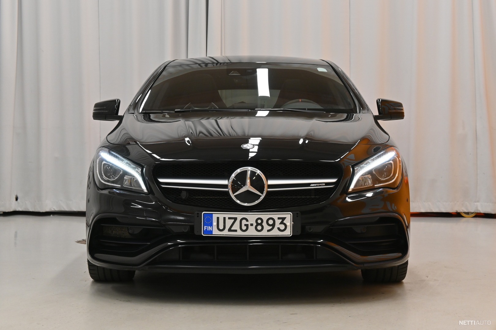 Mercedes-Benz CLA 45 AMG 4Matic A Shooting Brake ** Supervarusteet