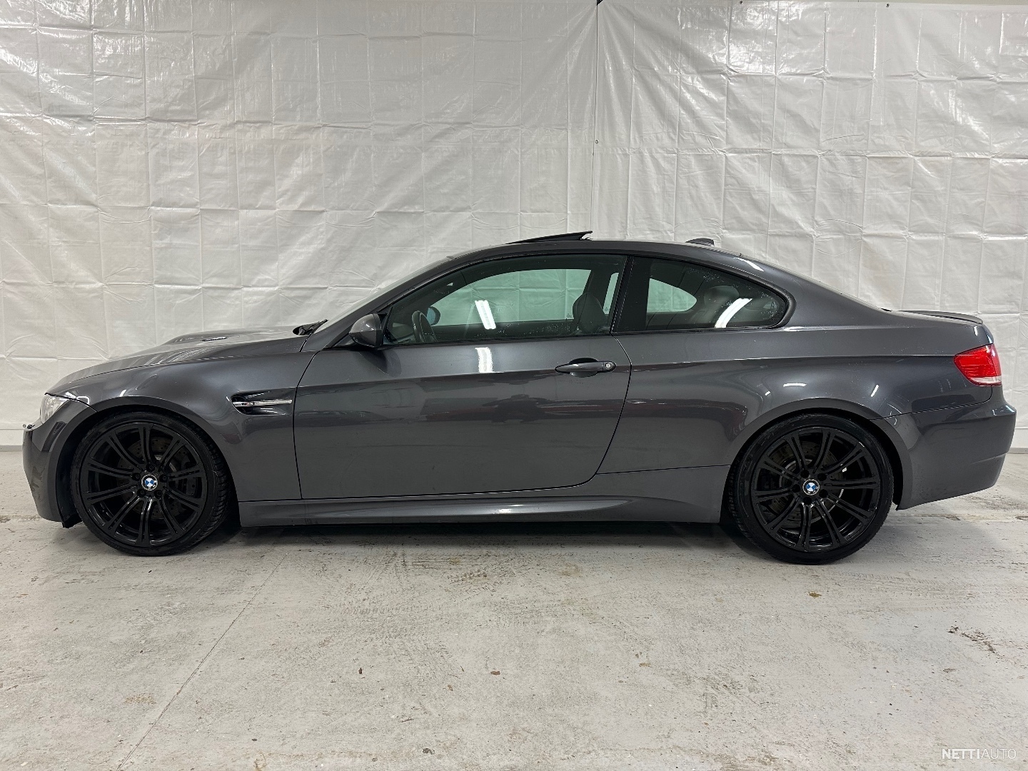 BMW / M Series / M Coupe / PERFORMANCE GARAGE Hatasız BMW M3 E92 4.0 litre  V8 420 hp at  - 993143642