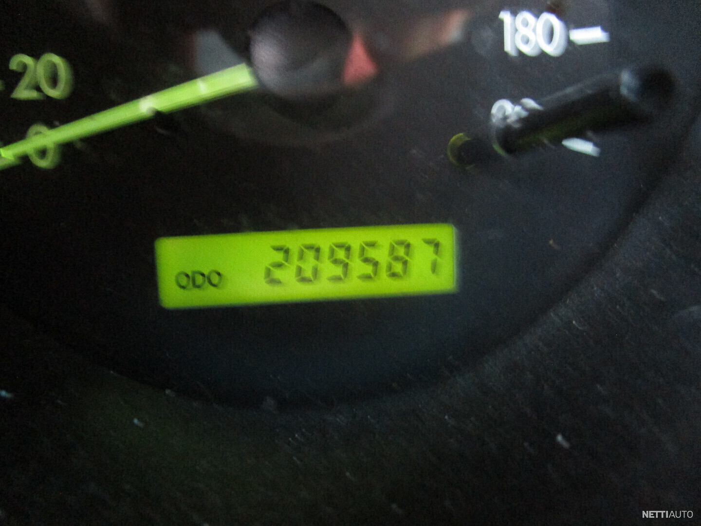 16 / 16