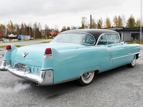 Cadillac De Ville