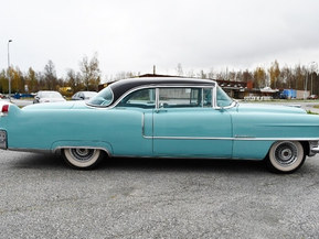 Cadillac De Ville