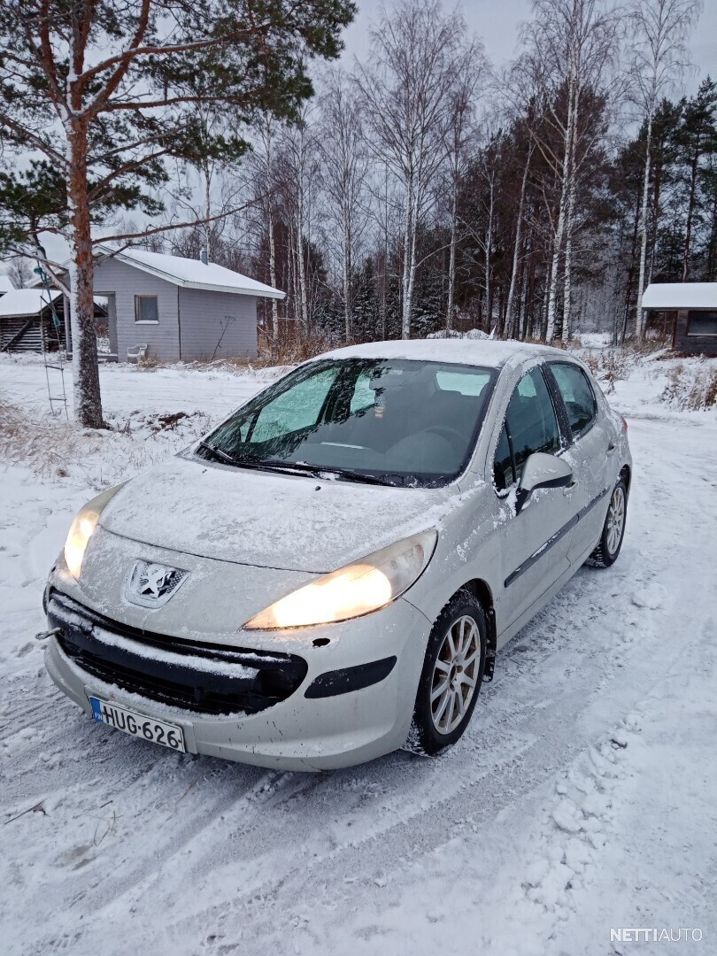 Peugeot 207+1.6 hdi - Voitures