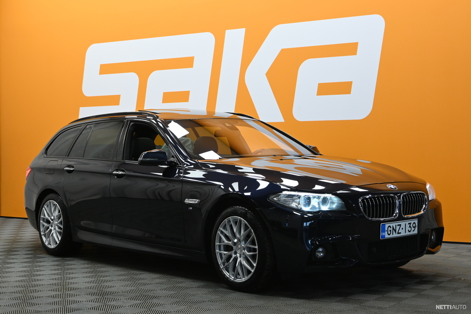 BMW 5 Series Touring F11 LCI