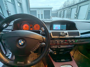 BMW 760
