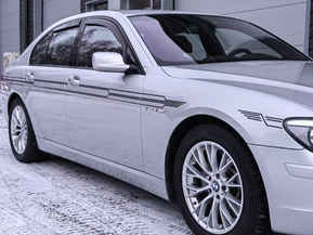 BMW 760
