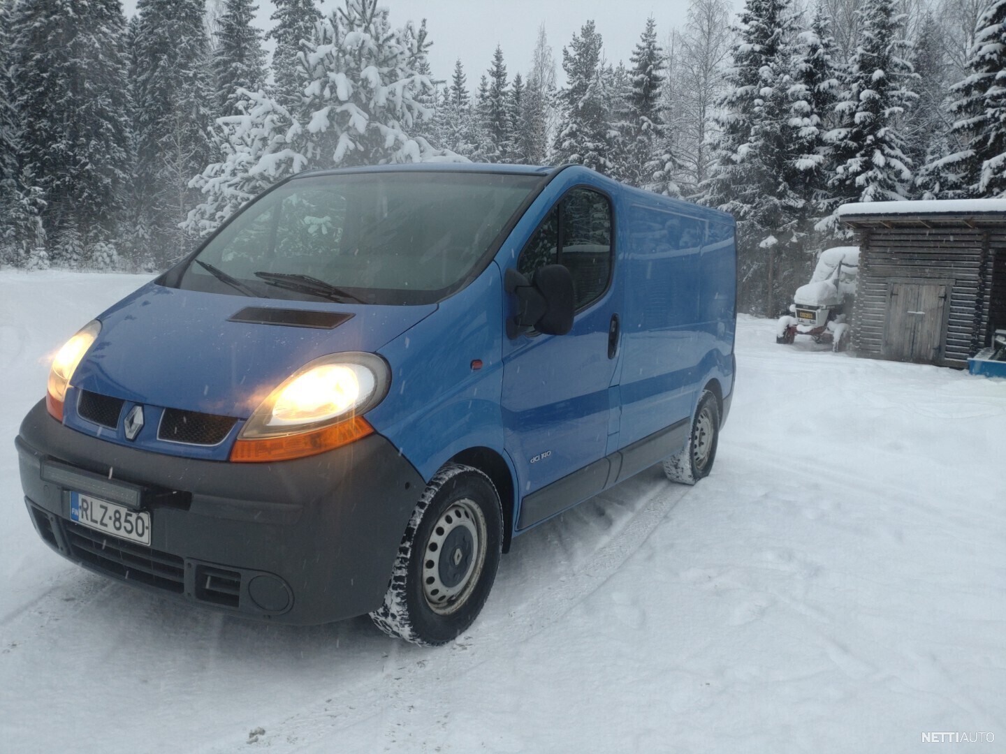 Renault trafic umpi 2 5 dci 140 l1h1 p2 lyhyt matala 2005