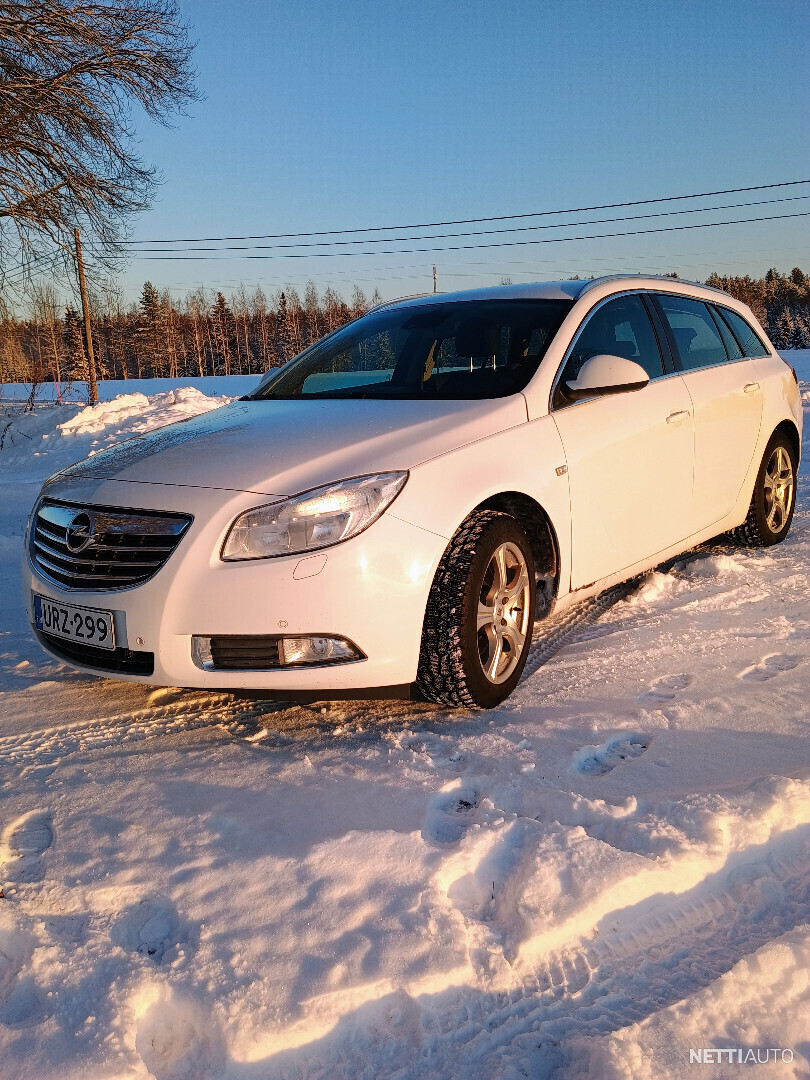 Opel Insignia Ov Sport Turbo Ecotec Kw Mt Bl Farmari