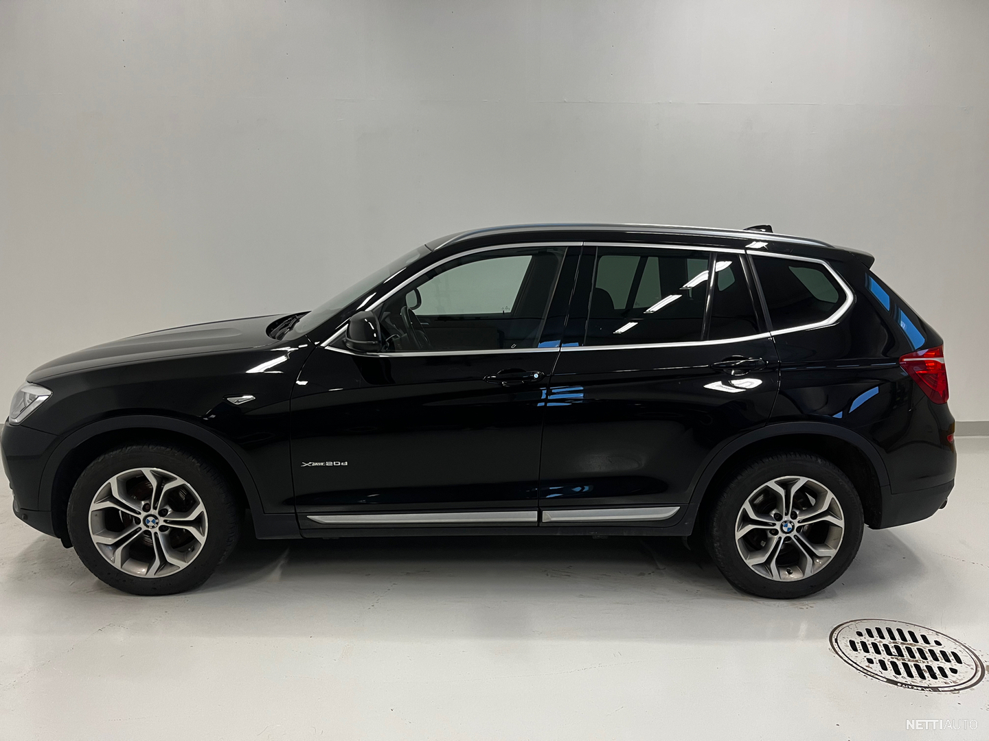 BMW X3 F25 xDrive20d A Business - *2,99% + kulut korkotarjous / Webasto /  Koukku / Lämpöratti / Nahkaverhoilu / Sähköpenkit * All-terrain SUV 2014 -  Used vehicle - Nettiauto