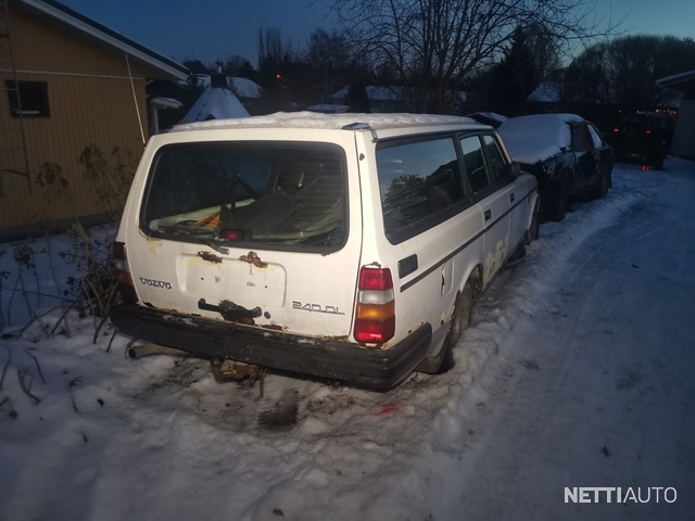 Volvo 245 Projekti Farmari 1988 - Vaihtoauto - Nettiauto