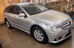 Mercedes-Benz R