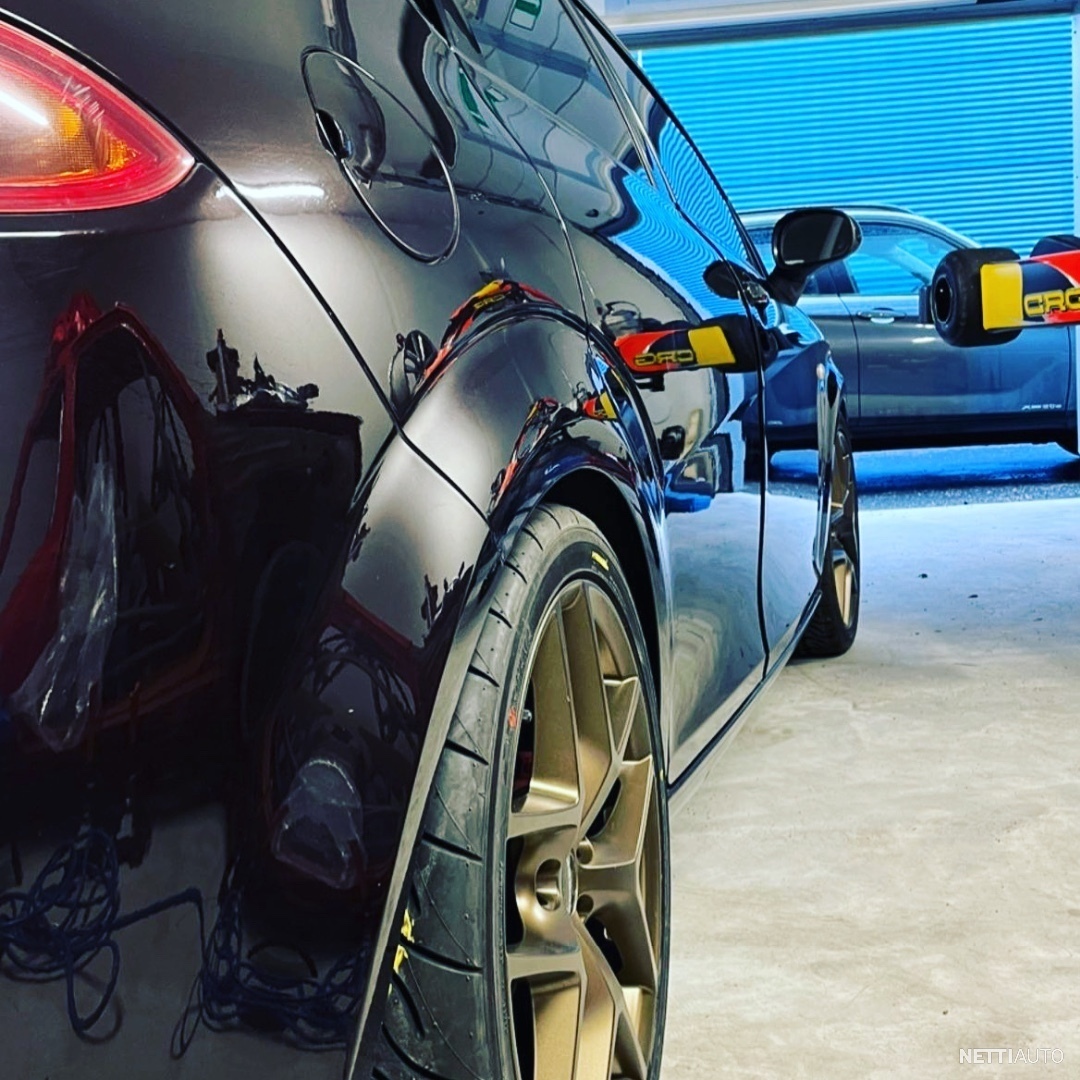 5 / 8
