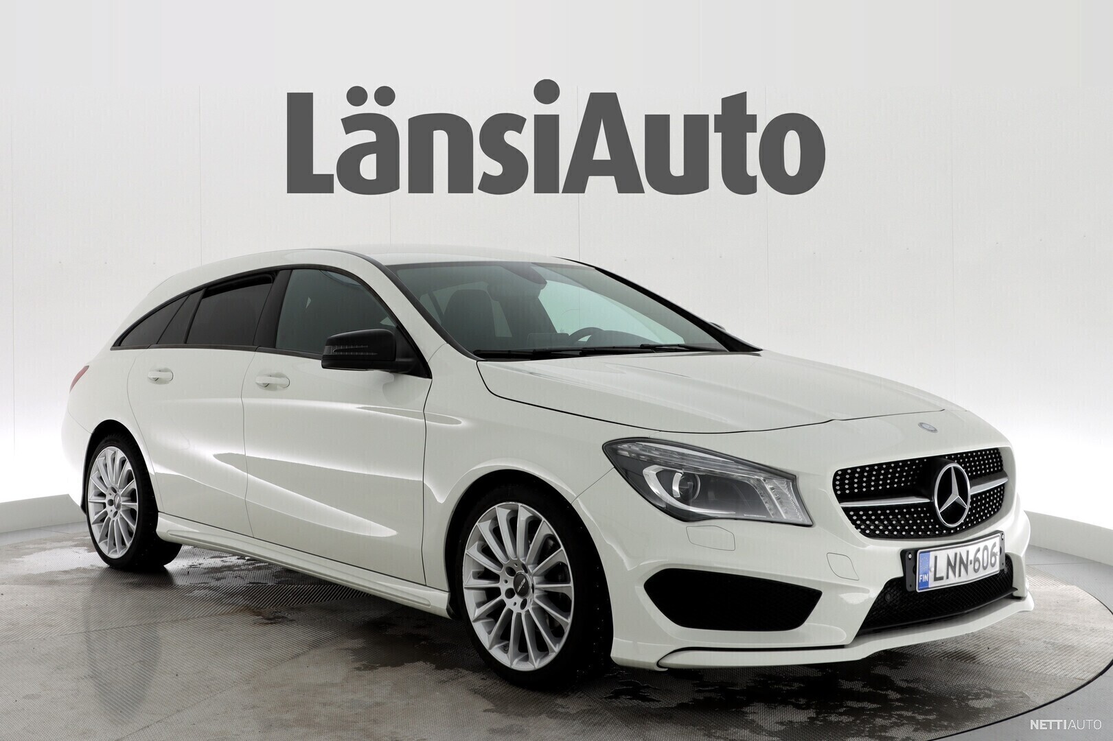MercedesBenz CLA 180 Automatic Edition AMG Shooting Brake ** Suomi