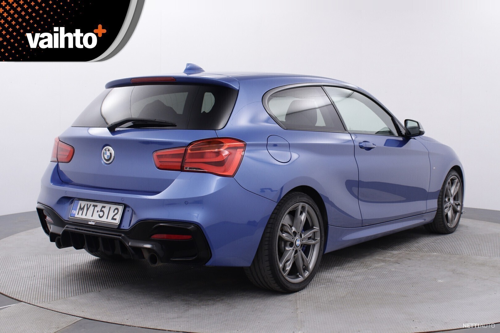 BMW M135i 1-SARJA M135i F21 Hatchback **Manuaali / Näyttävä 