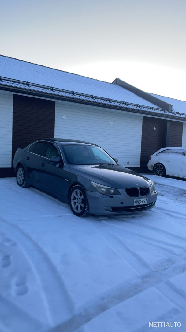 bmw-530-vuoden-leima-ohjelmoitu-porrasper-2005-vaihtoauto-nettiauto