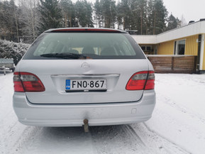 Mercedes-Benz E