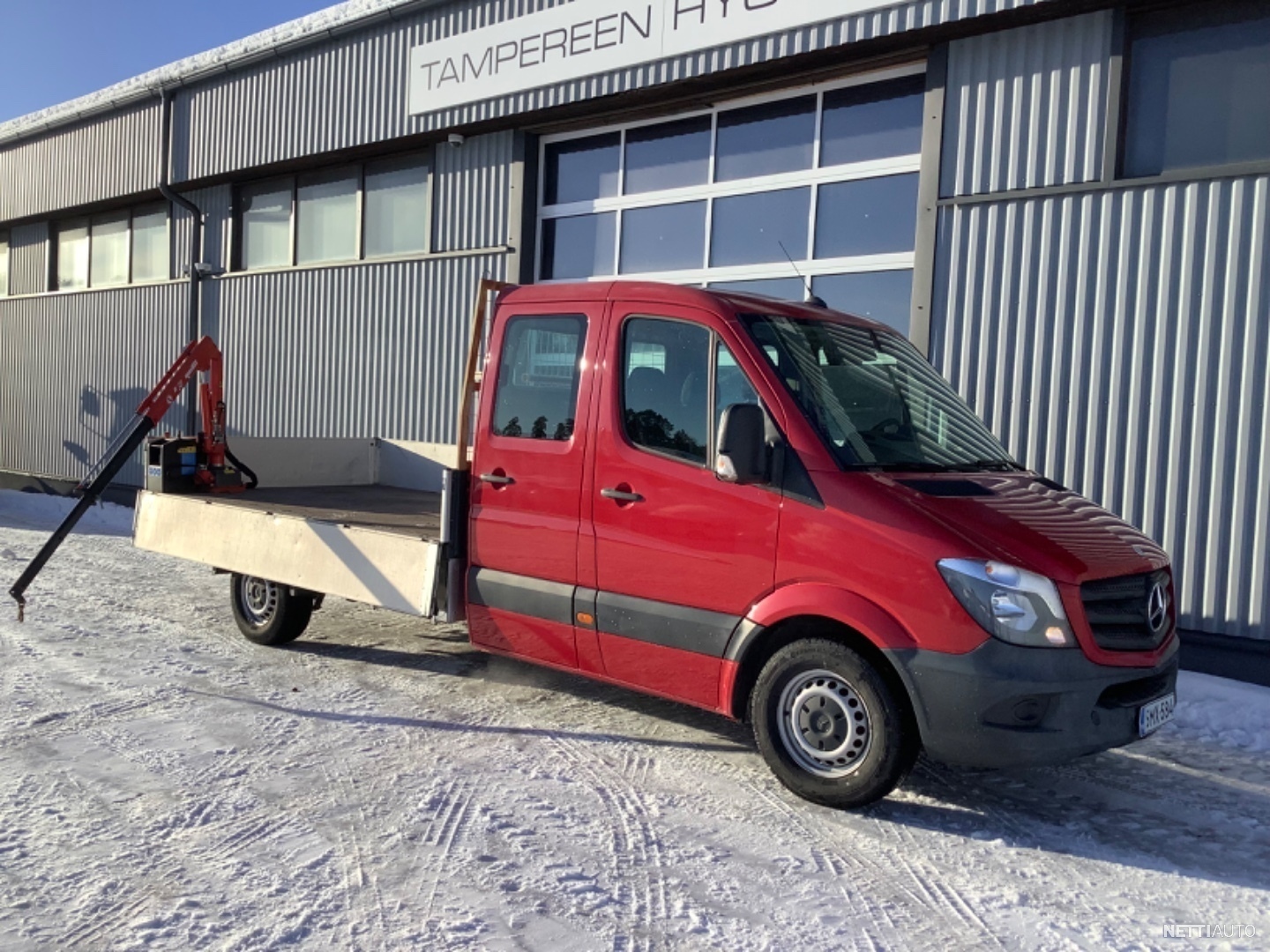 Mercedes-Benz Sprinter B-Kortillinen Pakettiauto Nosturilla. Hinta Sis ...