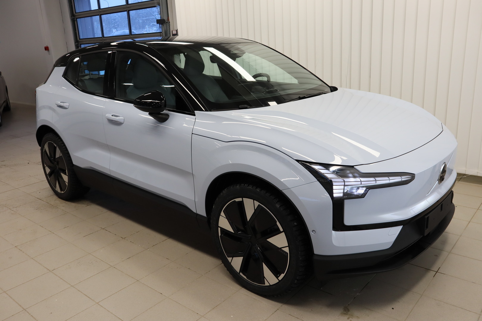 Volvo EX30 Twin Performance Ultra 2023, kuva 2/10