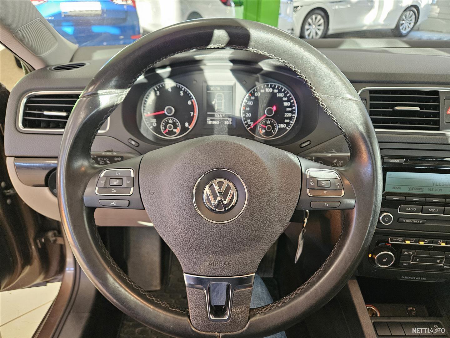 8 / 12