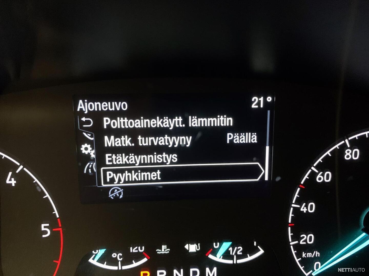 15 / 29