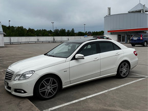 Mercedes-Benz E