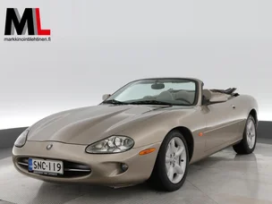 Jaguar XK8
