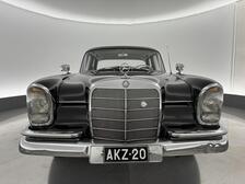 Mercedes-Benz S